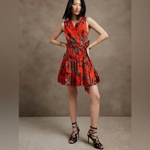 NWT Banana Republic ( Summer 2022) Petite Stampa Mini Dress size XSP - Picture 10 of 11